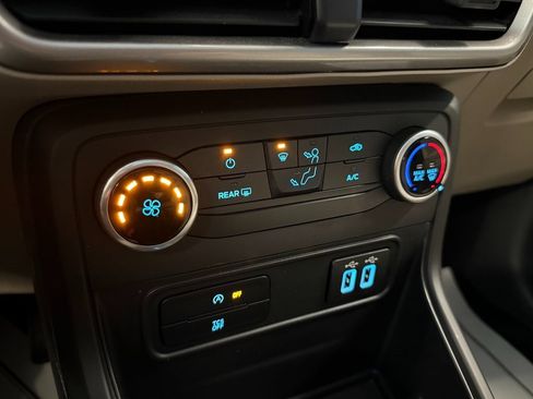 Used 2021 Ford EcoSport S image 14