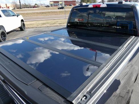 Certified 2022 Ford F150 Platinum w/ Equipment Group 701A High image 16