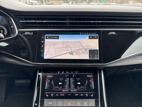 Used 2023 Audi Q8 Premium Plus w/ Premium Plus Package AWD/4WD image 23