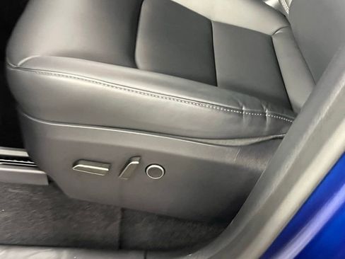 Used 2024 Tesla Model Y Long Range image 22