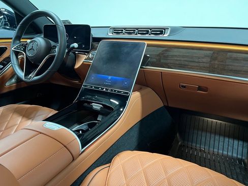 Used 2025 Mercedes-Benz S 580 4MATIC Sedan image 28