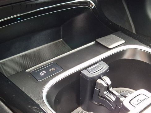 Certified 2022 Mercedes-Benz CLA 250 4MATIC image 25