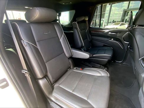 Used 2021 Cadillac Escalade Premium Luxury w/ Performance Package RWD image 19