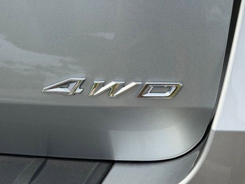 Certified 2025 Ford Explorer Platinum w/ Ultimate Package image 17