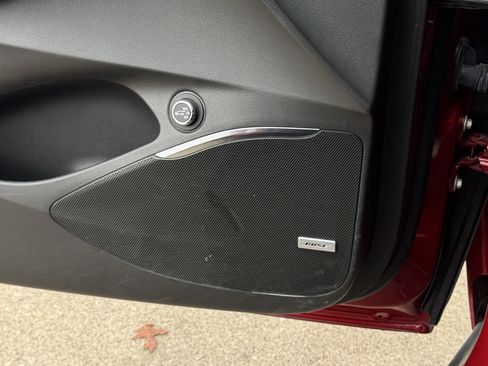 Used 2024 Buick Enclave Premium image 25