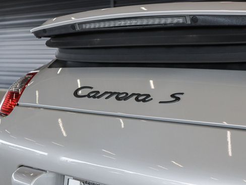 Used 2005 Porsche 911 Carrera S image 23