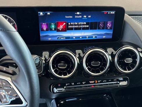 Certified 2026 Mercedes-Benz GLA 250 image 22