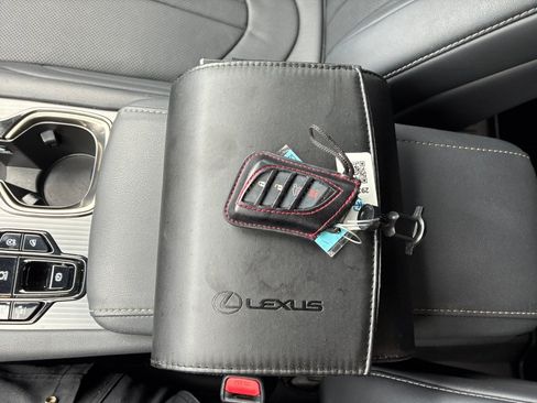 Used 2023 Lexus RX 350 F Sport w/ Cold Area Package AWD/4WD image 37