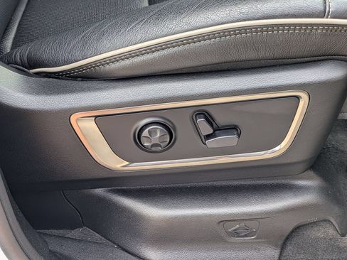 Used 2020 RAM 1500 Limited AWD/4WD image 42