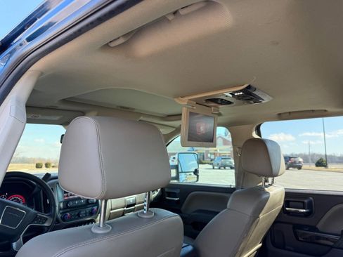 Used 2016 GMC Sierra 2500 Denali w/ Duramax Plus Package image 17