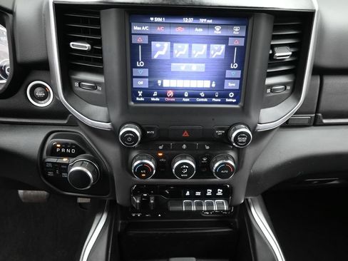 Used 2019 RAM 1500 Big Horn AWD/4WD image 17