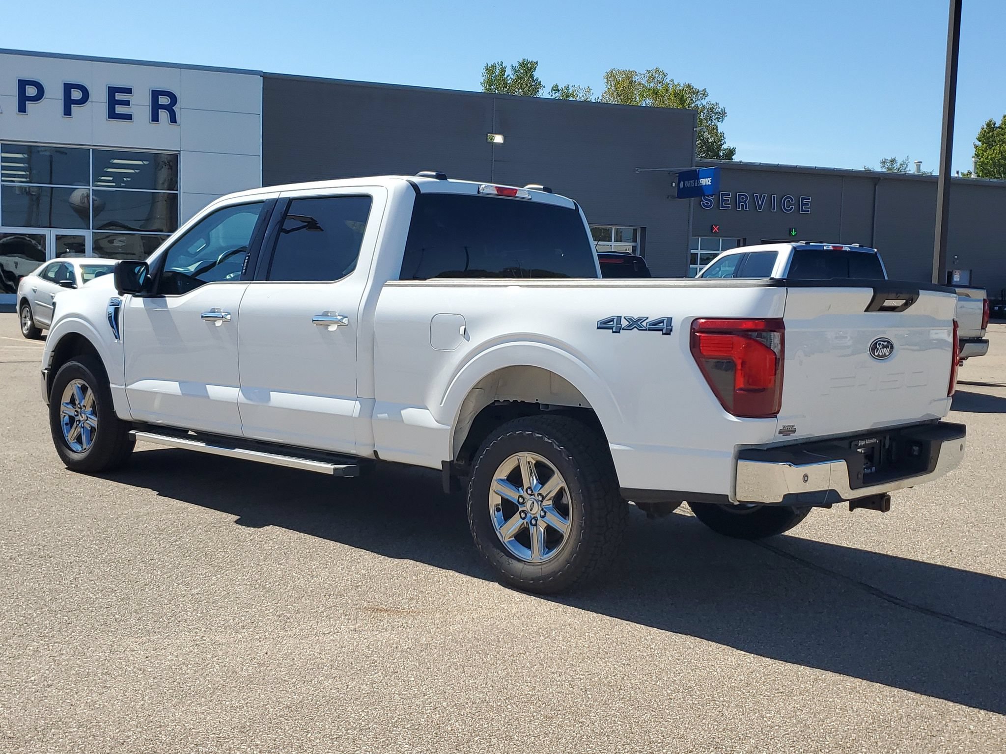 Used 2024 Ford F150 XLT AWD/4WD image 5