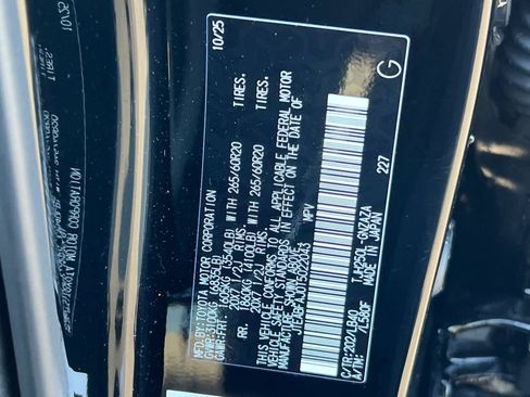 Used 2026 Toyota Land Cruiser image 31