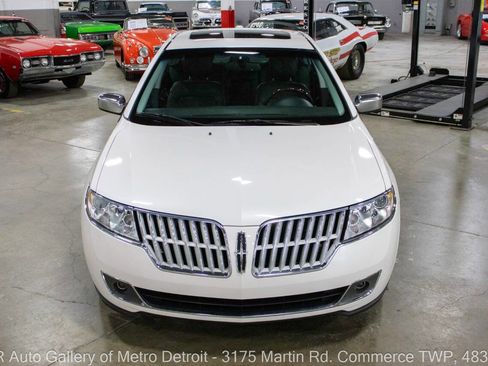 Used 2012 Lincoln MKZ FWD image 11