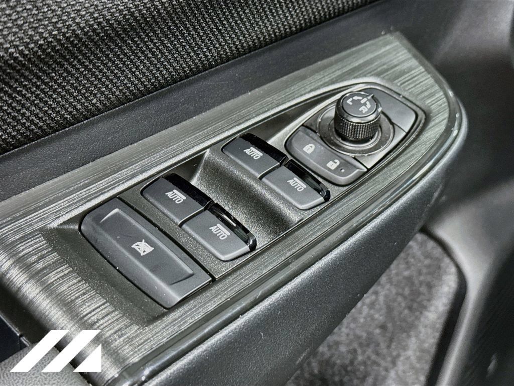Used 2026 Subaru Outback Premium AWD/4WD image 19
