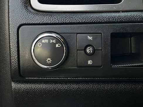 Used 2007 GMC Yukon Denali image 26