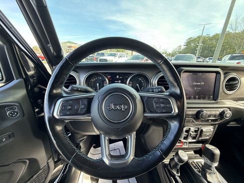 Used 2022 Jeep Wrangler Unlimited Rubicon 4xe w/ Cold Weather Group image 14