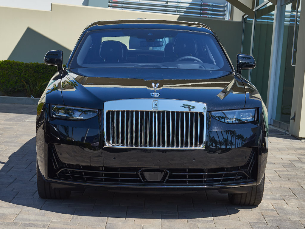 Used 2026 Rolls-Royce Ghost Extended Wheelbase AWD/4WD image 6