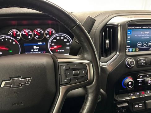 Used 2022 Chevrolet Silverado 1500 RST image 47