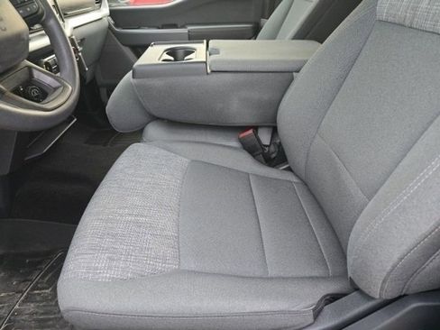 Used 2022 Ford F150 XLT image 13