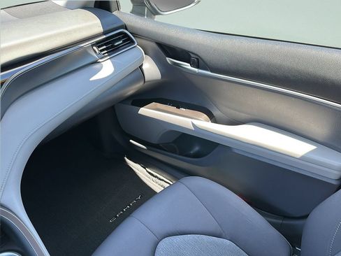 Used 2023 Toyota Camry LE FWD image 12