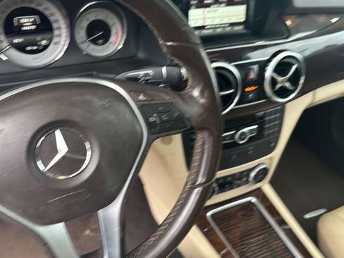 Used 2015 Mercedes-Benz GLK 350 2WD image 13