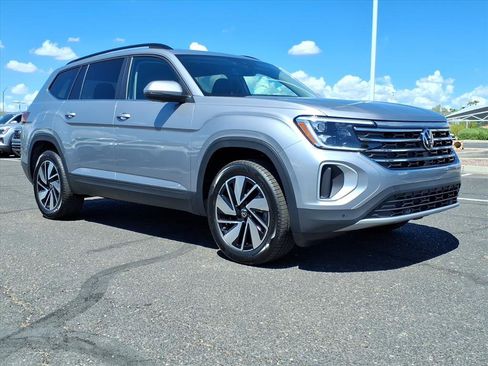 New 2026 Volkswagen Atlas SE image 1