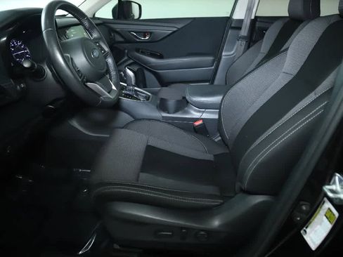 Used 2022 Subaru Outback Premium image 18