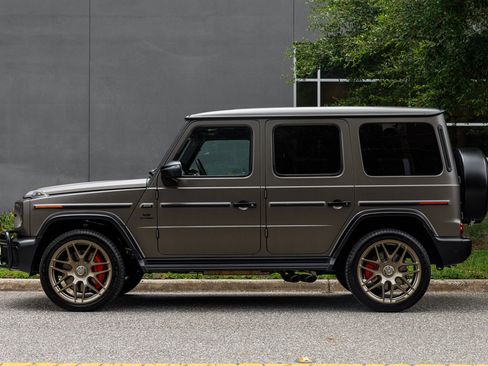 Used 2025 Mercedes-Benz G 63 AMG 4MATIC w/ Night Package Magno image 26