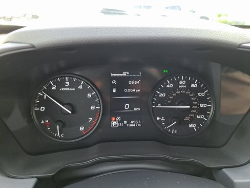 Certified 2024 Subaru Crosstrek 2.0i image 11