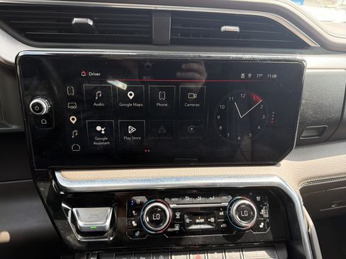 Used 2023 GMC Sierra 1500 Denali AWD/4WD image 23