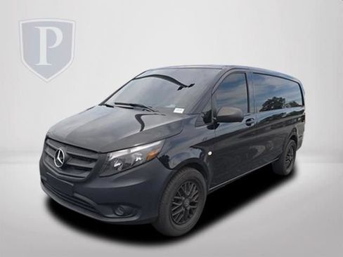 Used 2016 Mercedes-Benz Metris image 10
