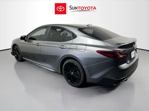 Used 2026 Toyota Camry SE FWD image 6