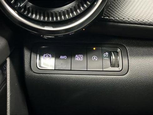 New 2026 Chevrolet Equinox LT w/ Convenience Package II AWD/4WD image 34