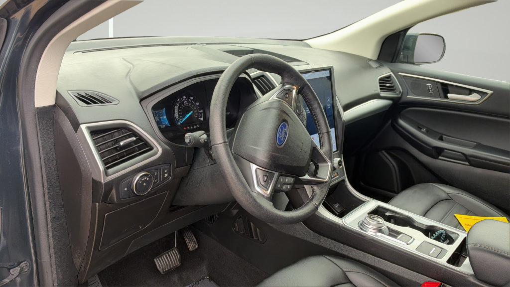 Certified 2022 Ford Edge SEL w/ Convenience Package AWD/4WD image 13