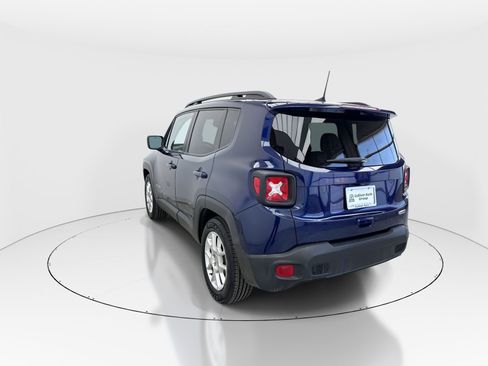 Used 2020 Jeep Renegade Latitude w/ UConnect 8.4 Nav Group image 6