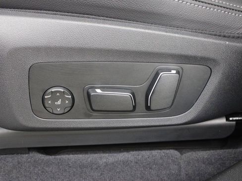 Used 2024 BMW X3 sDrive30i w/ Premium Package w/ZPA image 21