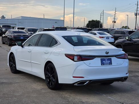 Used 2023 Lexus ES 350 F Sport w/ Accessory Package (Z2) FWD image 7
