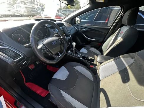 Used 2016 Ford Focus ST FWD image 21