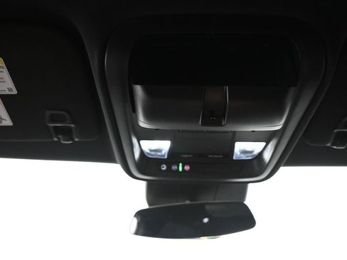 Used 2024 Cadillac XT4 Sport image 16