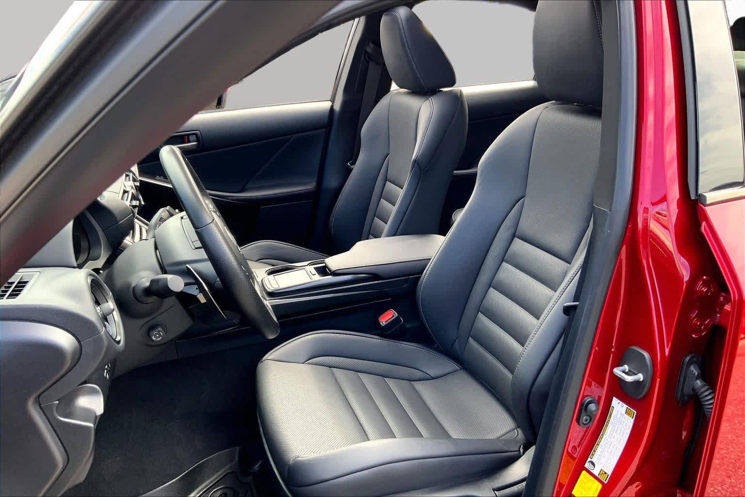 Used 2025 Lexus IS 350 F Sport AWD/4WD image 8