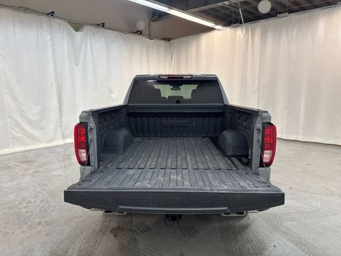 Certified 2024 GMC Sierra 1500 SLE image 5