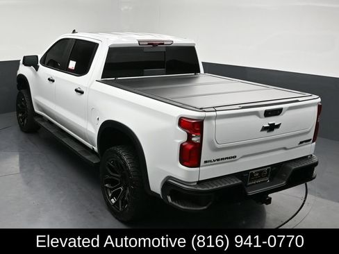 Used 2025 Chevrolet Silverado 1500 ZR2 w/ Technology Package AWD/4WD image 27