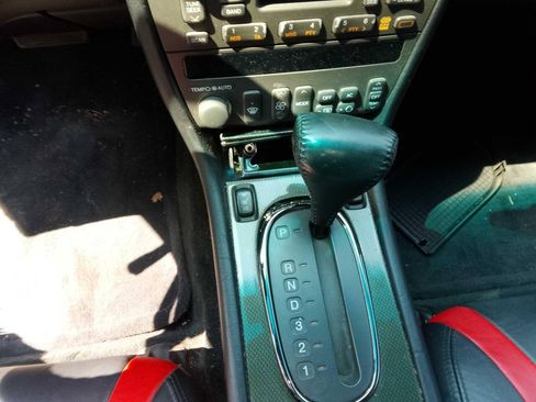 Used 2002 Cadillac Eldorado Collector's Edition FWD image 45