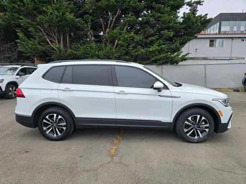 Used 2023 Volkswagen Tiguan S w/ Driver Assistance Package FWD image 2