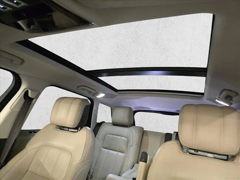 Certified 2019 Land Rover Range Rover Sport HSE AWD/4WD image 30
