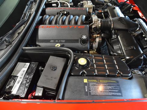 Used 1998 Chevrolet Corvette Convertible w/ Memory Pkg RWD image 23