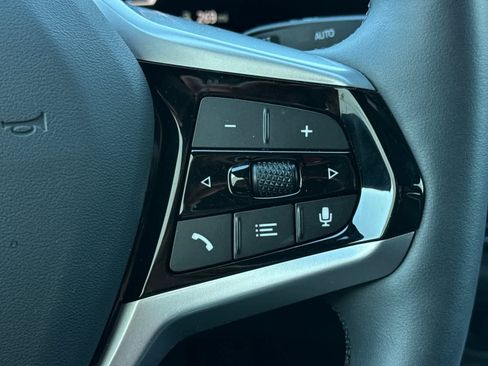 Used 2025 BMW i4 eDrive40 w/ Premium Package image 26