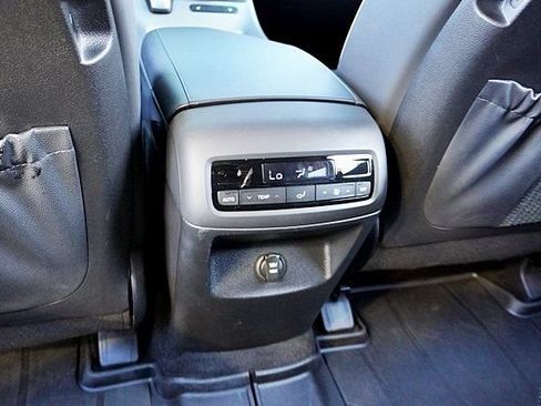 Used 2025 Hyundai Palisade XRT FWD image 29