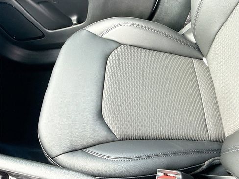 New 2026 Jeep Compass Latitude image 20